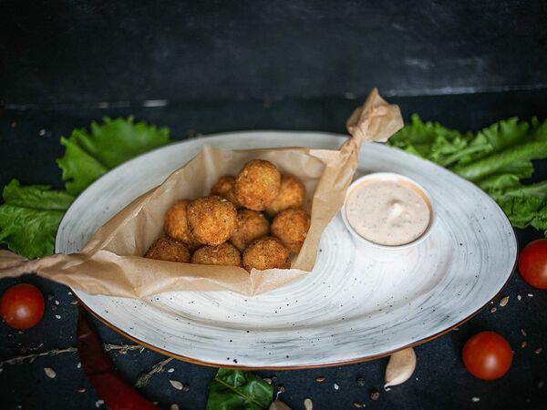 Кафе Арабелла - Сырные шарики с беконом