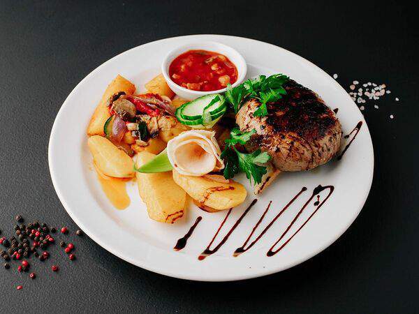 Скадарлия - Хот Сербия