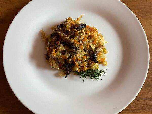 Ладная - Капуста, тушённая с грибами