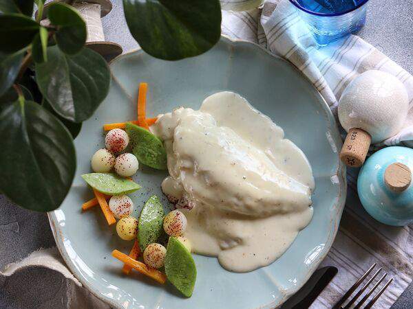 Римские каникулы - Дорадо под соусом Мартини с овощами