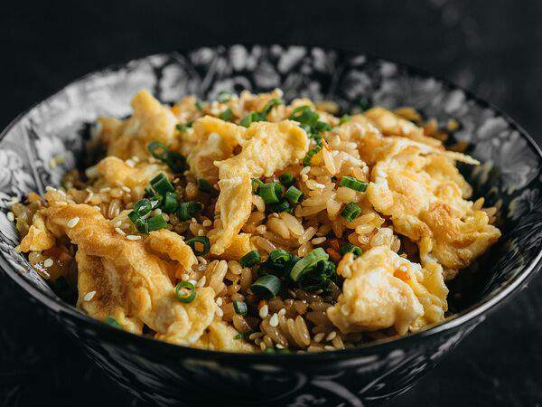 Shima - Рис жареный с овощами и яйцом