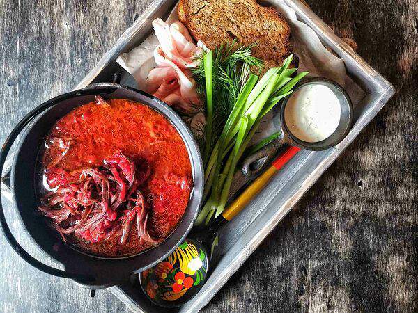 Corner 74 levins bar - Борщ с копчёной сметаной