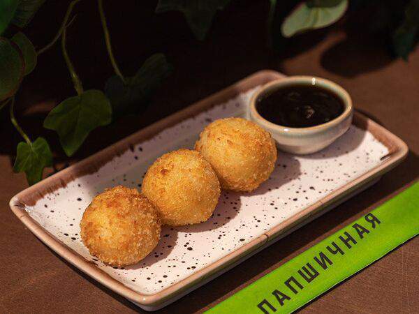 Wo - Онигири с окунем и соусом Терияки