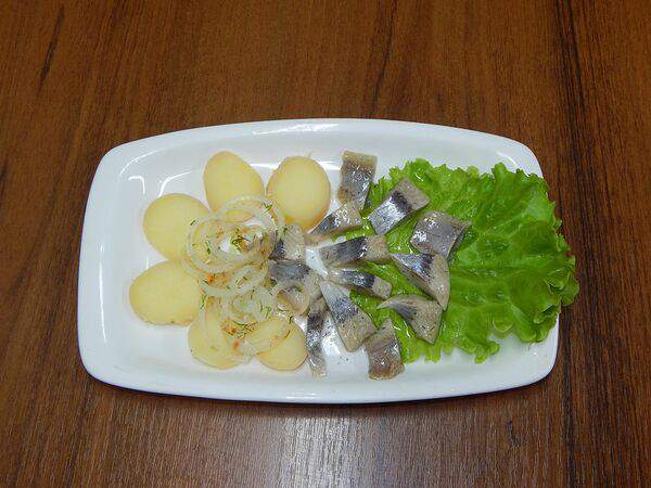 Армянский шашлык - Сельдь по деревенский