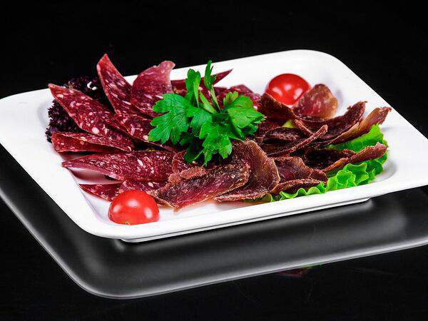 Raymond Rest - Суджук и Бастурма