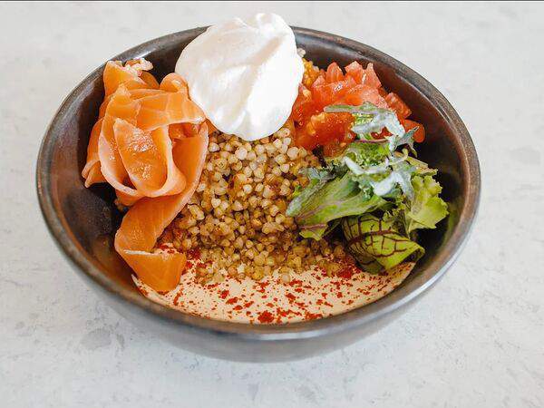 Sunny - Зеленая гречка с лососем