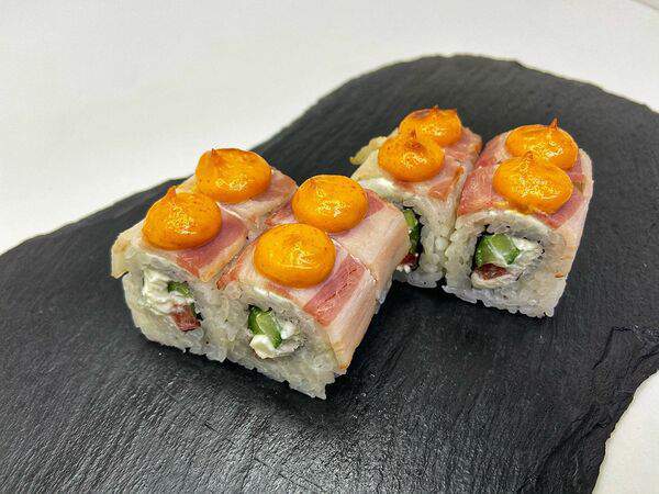 Tokyo Box - Ролл Запечённый Бекон