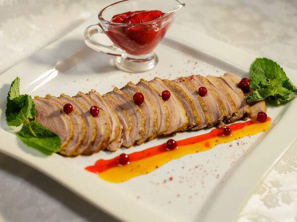 12 стульев - Подкопченная утиная грудка