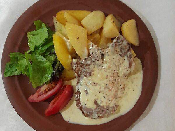 У Янки - Свинина в горчичном соусе