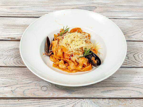FullHouse Food - Паста с морепродуктами