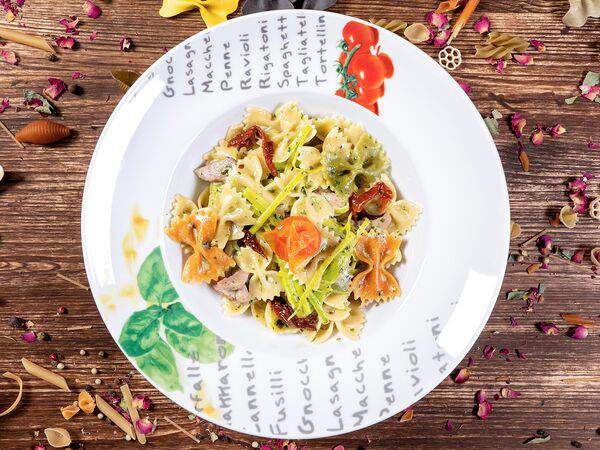 Bel Posto - Фарфалле с индейкой