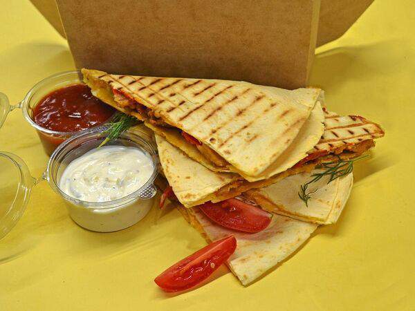 Хочу шаверму - Кесадилья с томатами