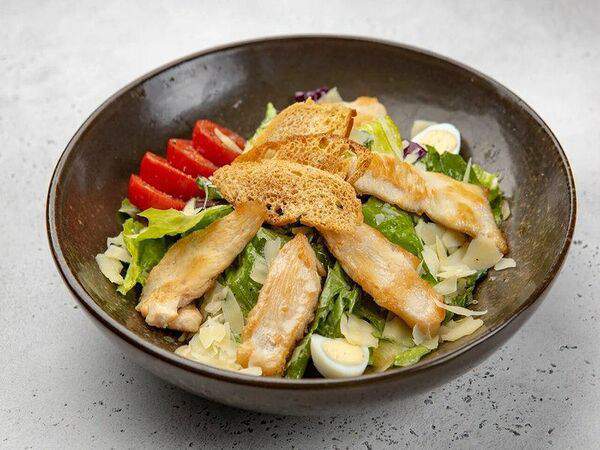 Merzen - Салат Цезарь с курицей