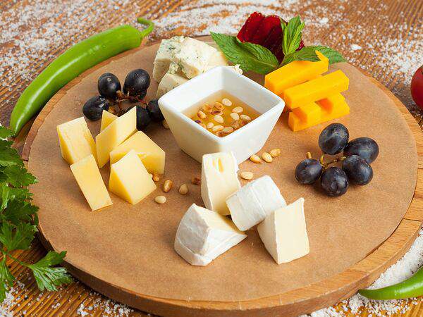 Трапеза - Ассорти сыров Европейское