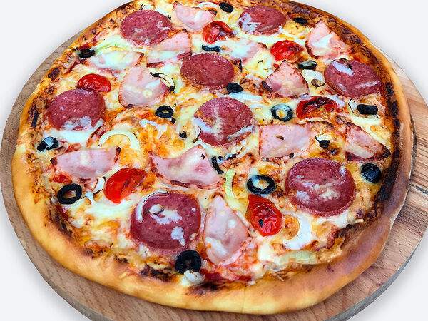 Кафе Ликан - Пицца с колбасой 31см