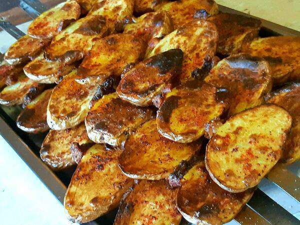 Шашлык у Ваграма - Картошка на мангале