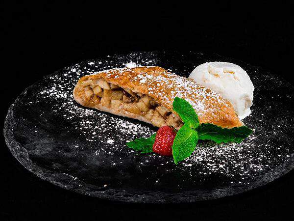 Raymond Rest - Яблочный штрудель