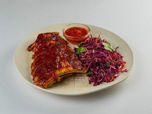 Skzk Rest - Свиные ребра с капустой и соусом Дзадзики