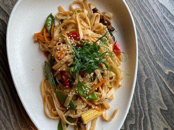 Сhiu-chiu - Удон с овощами