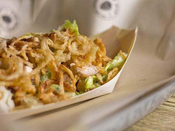 Топ Хоп - Салат с куриной грудкой