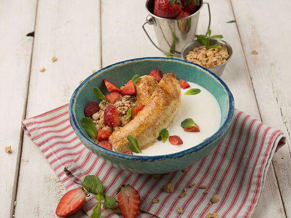 Мамалыга Бар - Мацони с грецким орехом и мёдом