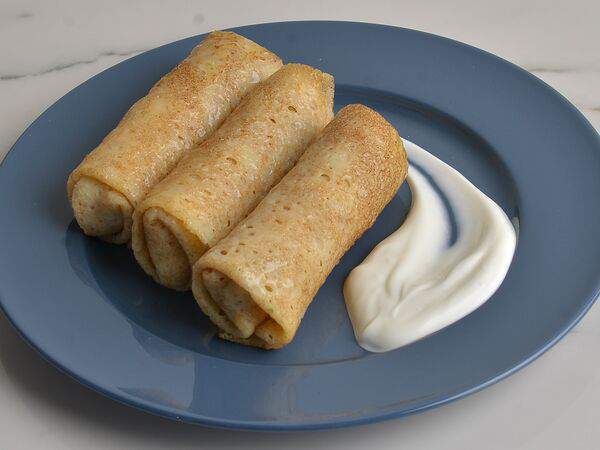 Кафе-пекарня Susser - Блинчик с ветчиной и сыром