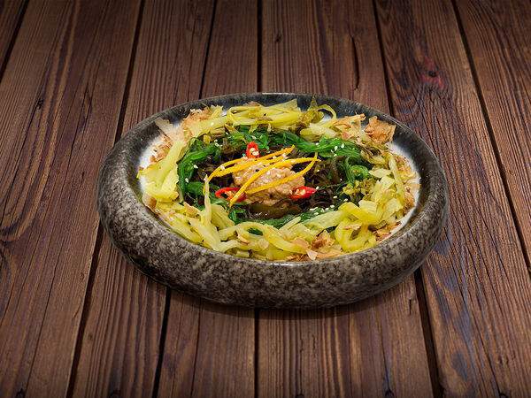 Тук-тук панда - Салат из водорослей с соусом Гома Дарэ