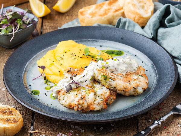 Пряности & Радости - Оладьи из лосося и судака с морковным пюре