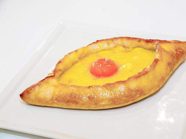 GirosCafe - Хачапури по-аджарски