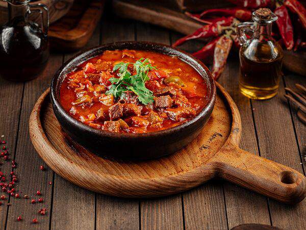 Ларисс Иванну Хачу! - Чашушули из телятины