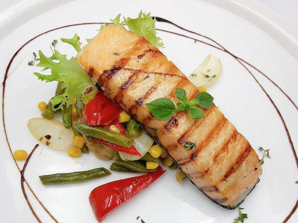 Дали - Семга Баттерфляй с овощами