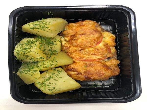 EdaRostov.ru - Мясо по-французки с отварным картофелем и жареным лучком