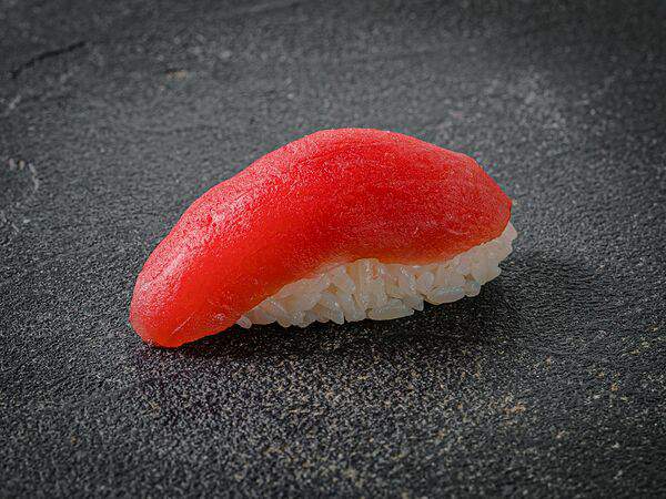 Jimoto - Суши с тунцом