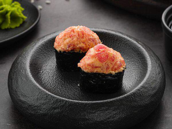 Рыба закусывала - Гунканы Спайси с тунцом 2 шт