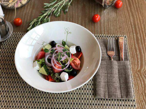 Британника - Греческий салат