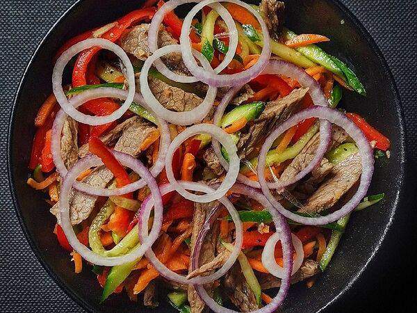 Sushi stories - Салат с Говядиной