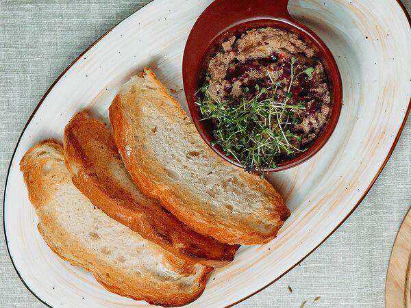 Мишлен - Паштет куриный с чиабаттой