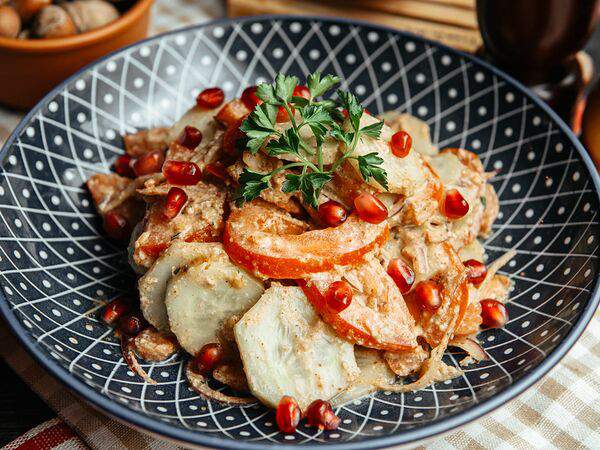 Hurma - Овощной салат по-грузински