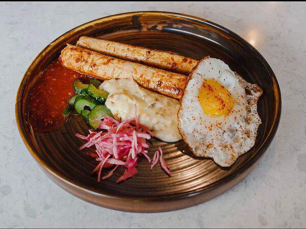 Sunny - Куриные колбаски с картофельным пюре