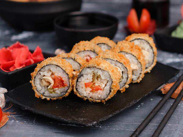 Суши кот - Ролл Калифорния темпура