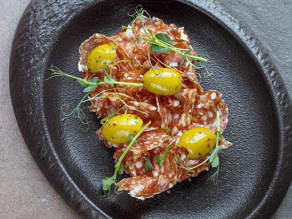 Культура - Бриошь с салями