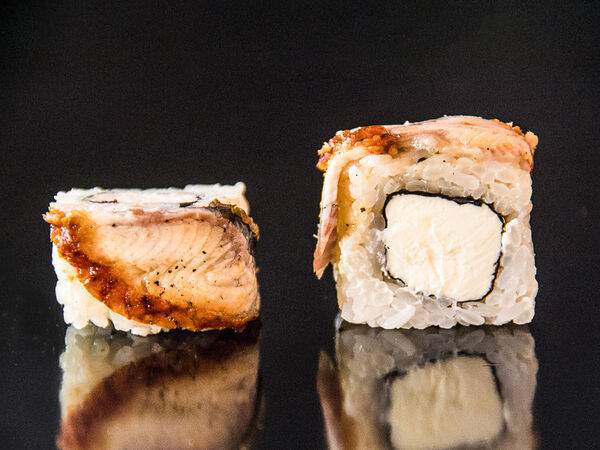 Мегаполис - Ролл Сливочный Угорь