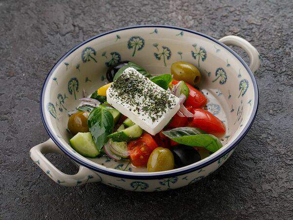 Ресторан Каре - Салат Греческий