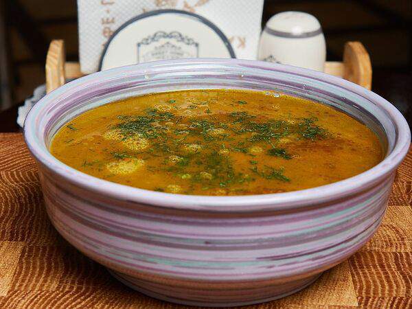 Кафе пекарня - Суп с чечевицей