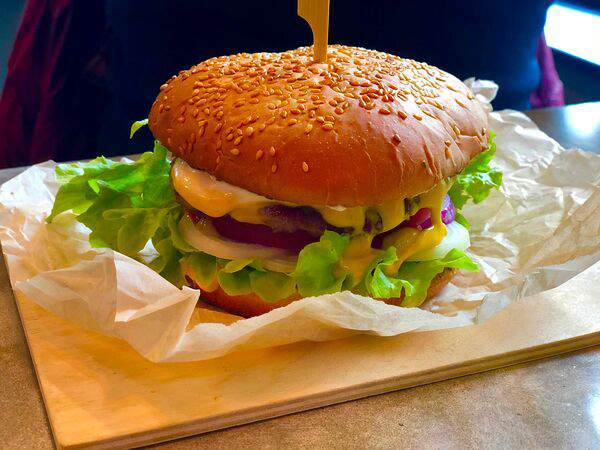 Barber Bar - Street boy