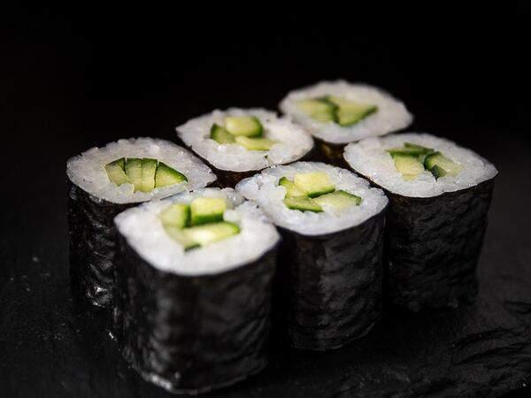Youbona Sushi - Мини-ролл с огурцом