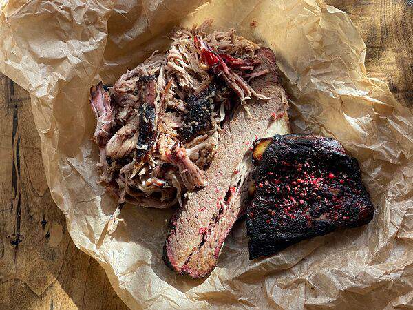 Smoker Boys BBQ - Брискет, свинина, ребра