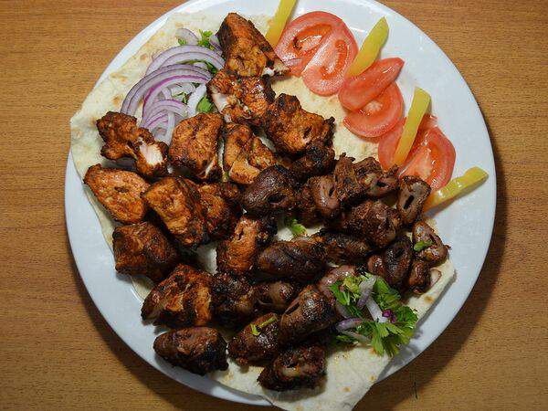 Вдали от жен - Ассорти шашлычное из мяса птицы на мангале