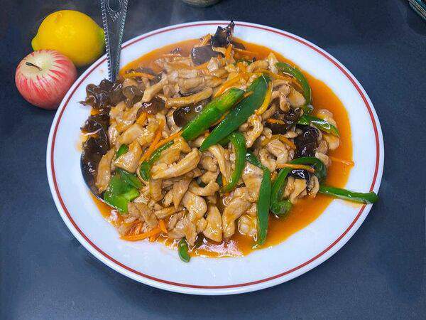 Лунзян - 109/2 Свинина в кисло-сладком соусе