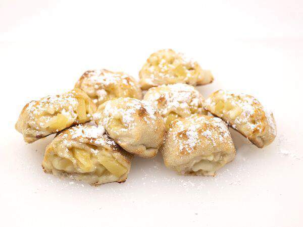 Marti's Pizza - Рулетики с ананасом и моцареллой